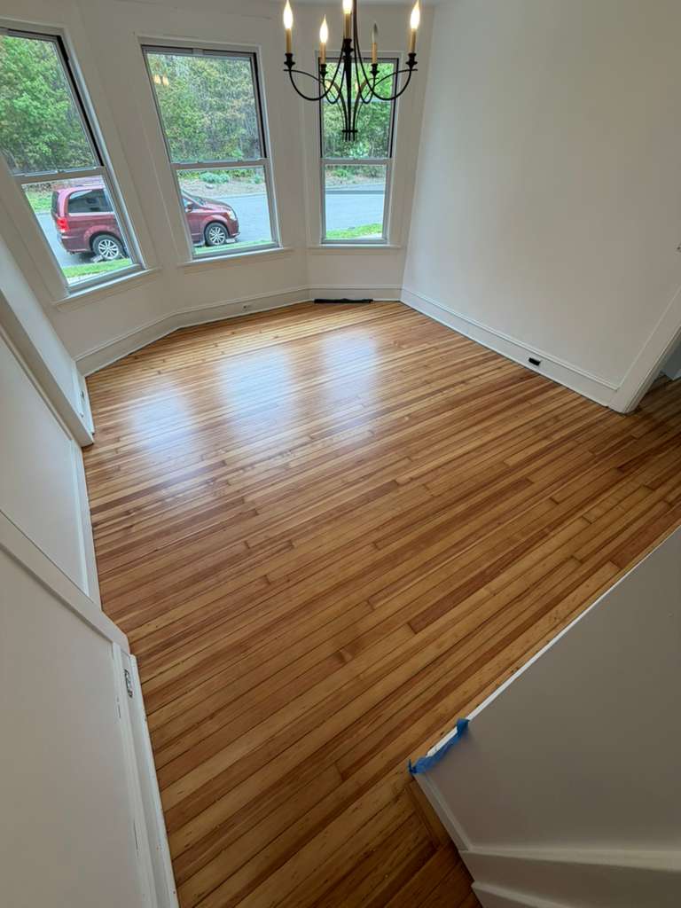 Finished hardwood flooring project in Bridgeport CT